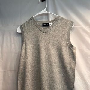 Children’s Place boys grey sweater vest. Size 10